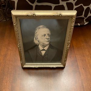 Gold Picture Fame 5 x 6